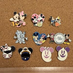 Authentic Disney Mickey and Minnie Mouse Miscellaneous Set of Ten Pins